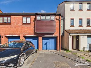 Garage- click for photo gallery